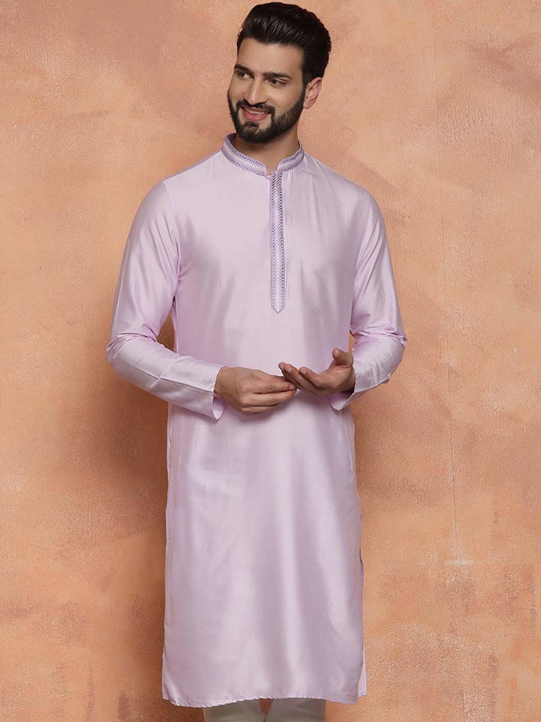

KISAH Men Solid Regular Fit Thread Work Kurta, Lavender