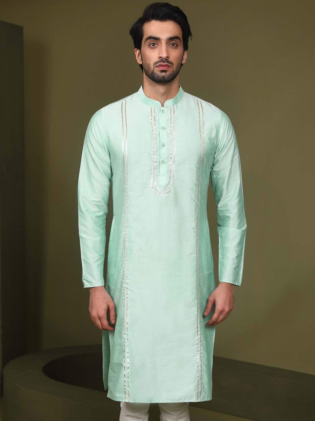 

KISAH Mandarin Collar Gotta Patti Straight Kurta, Green