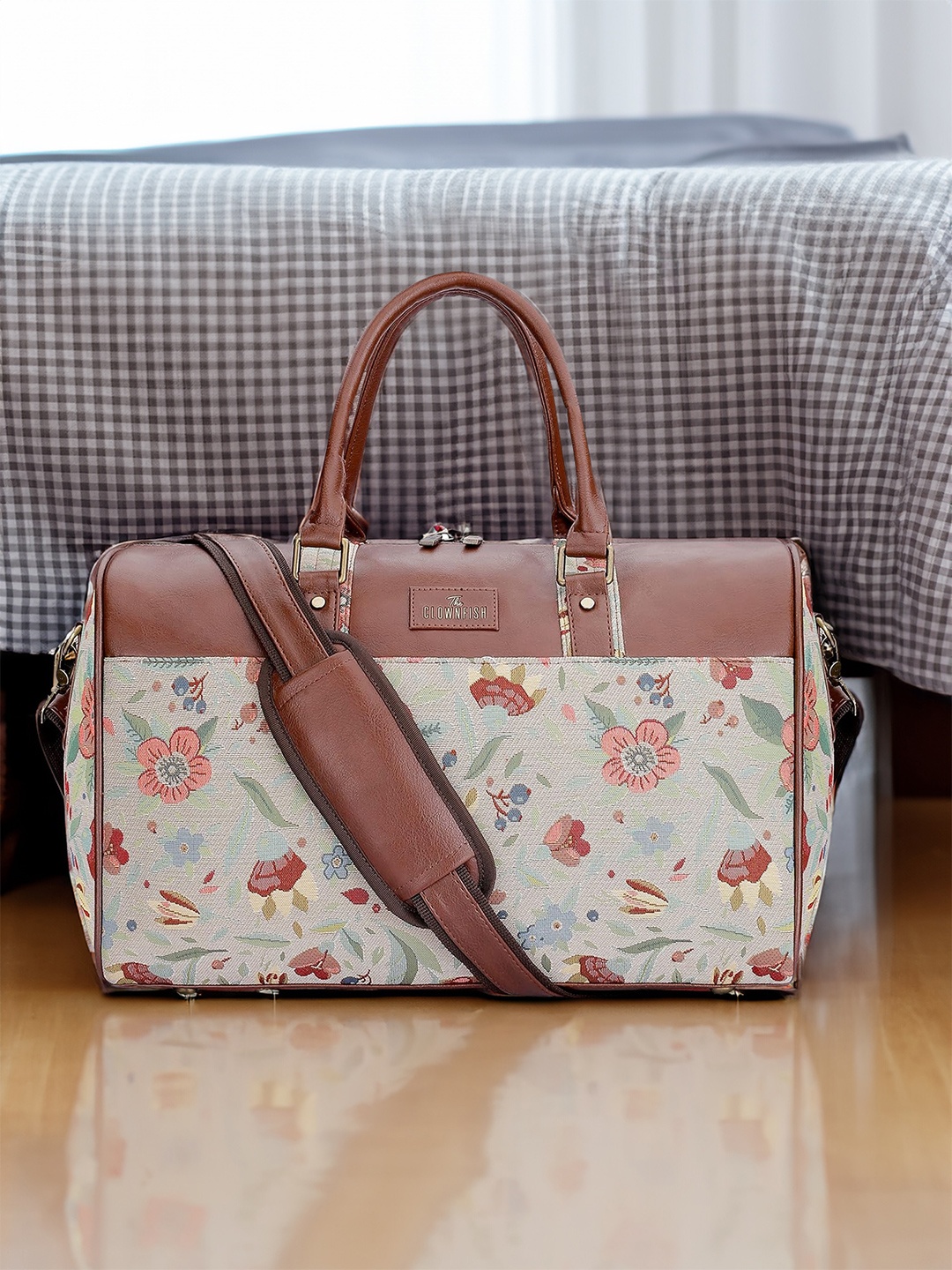 

THE CLOWNFISH Floral Printed Travel Duffel Bag, Brown