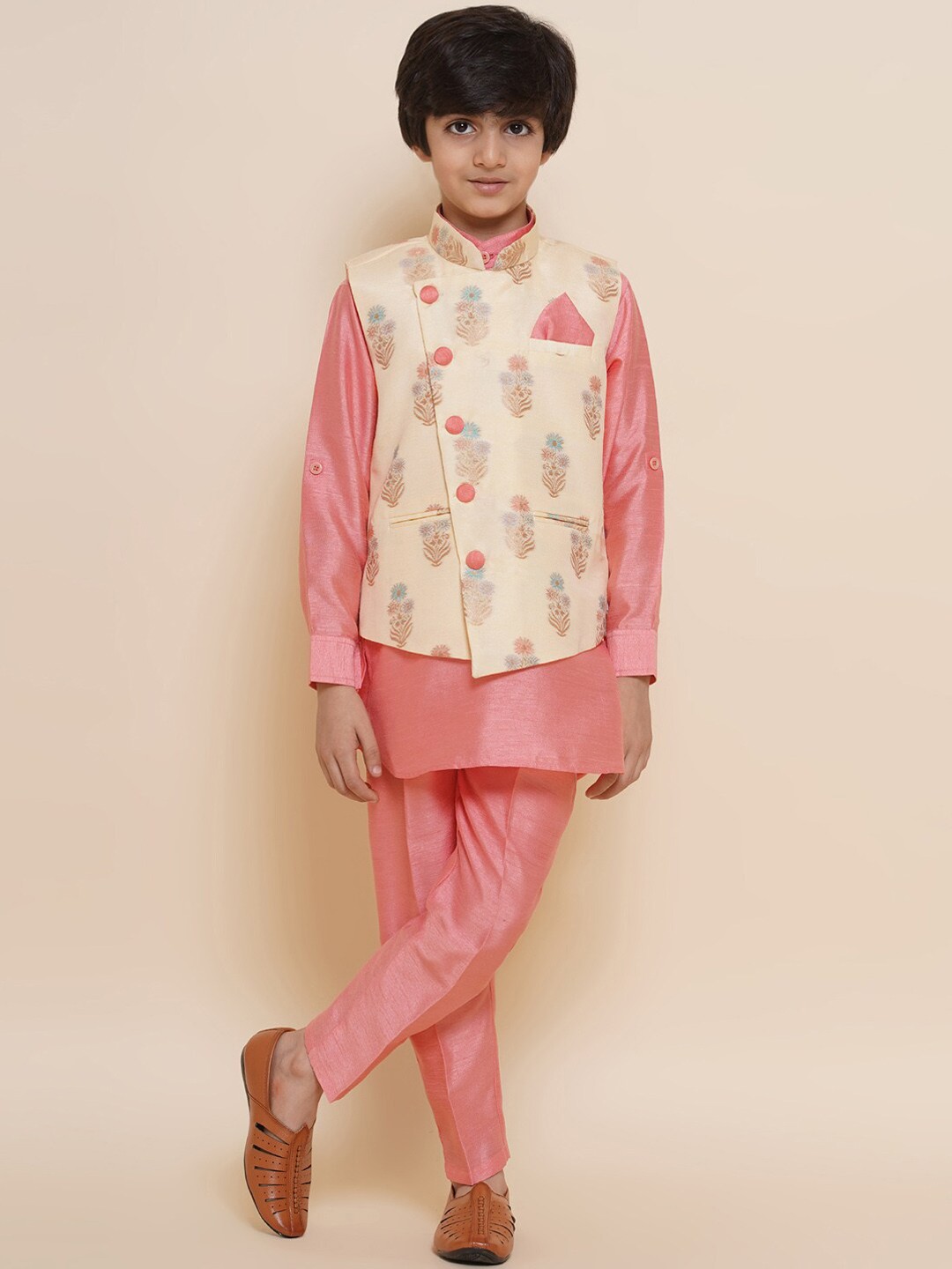 

Aj DEZInES Boys Mandarin Collar Kurta With Trousers & Nehru Jacket, Peach