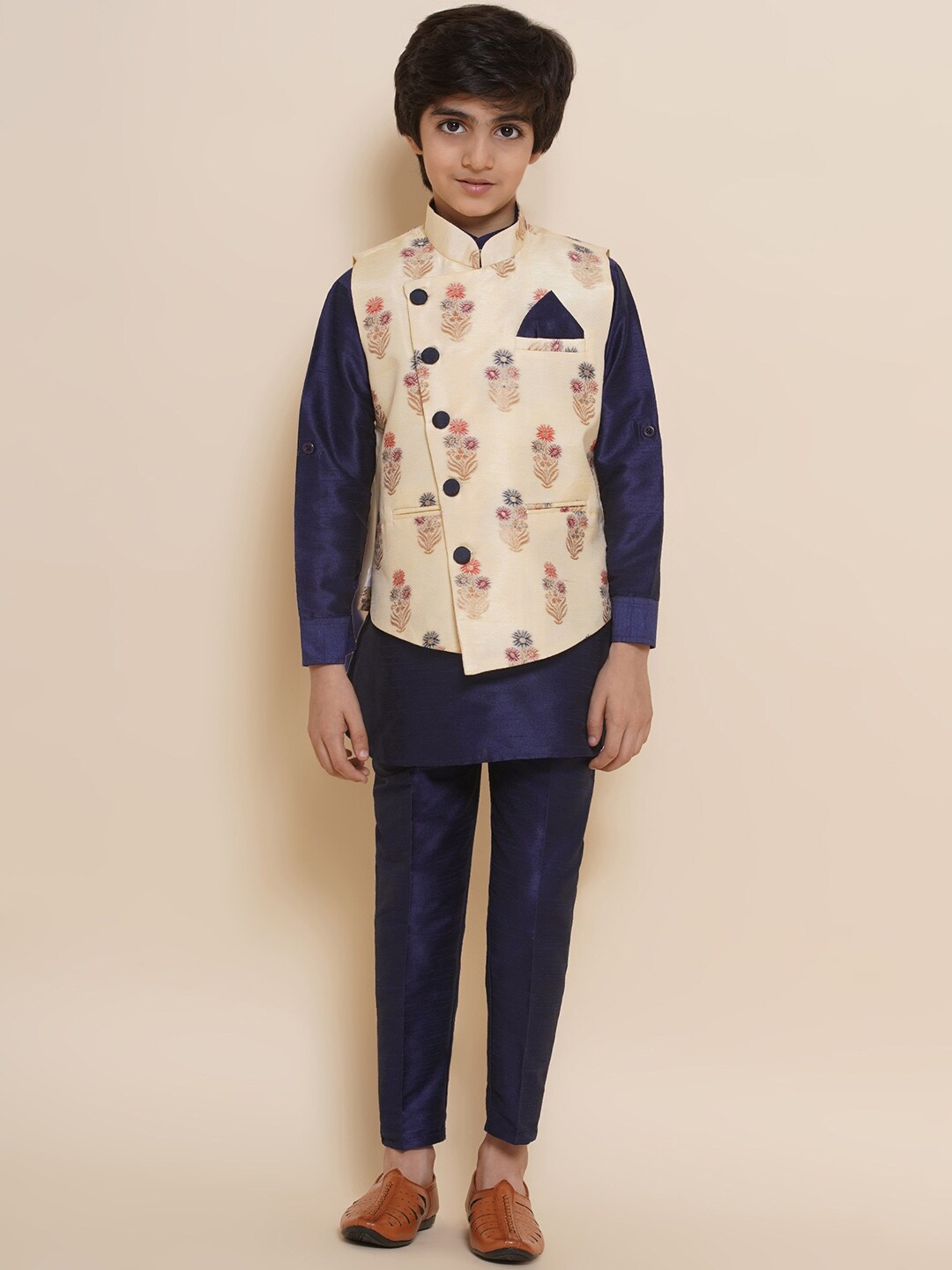 Aj DEZInES Boys Mandarin Collar Kurta With Trousers & Nehru Jacket, Navy blue