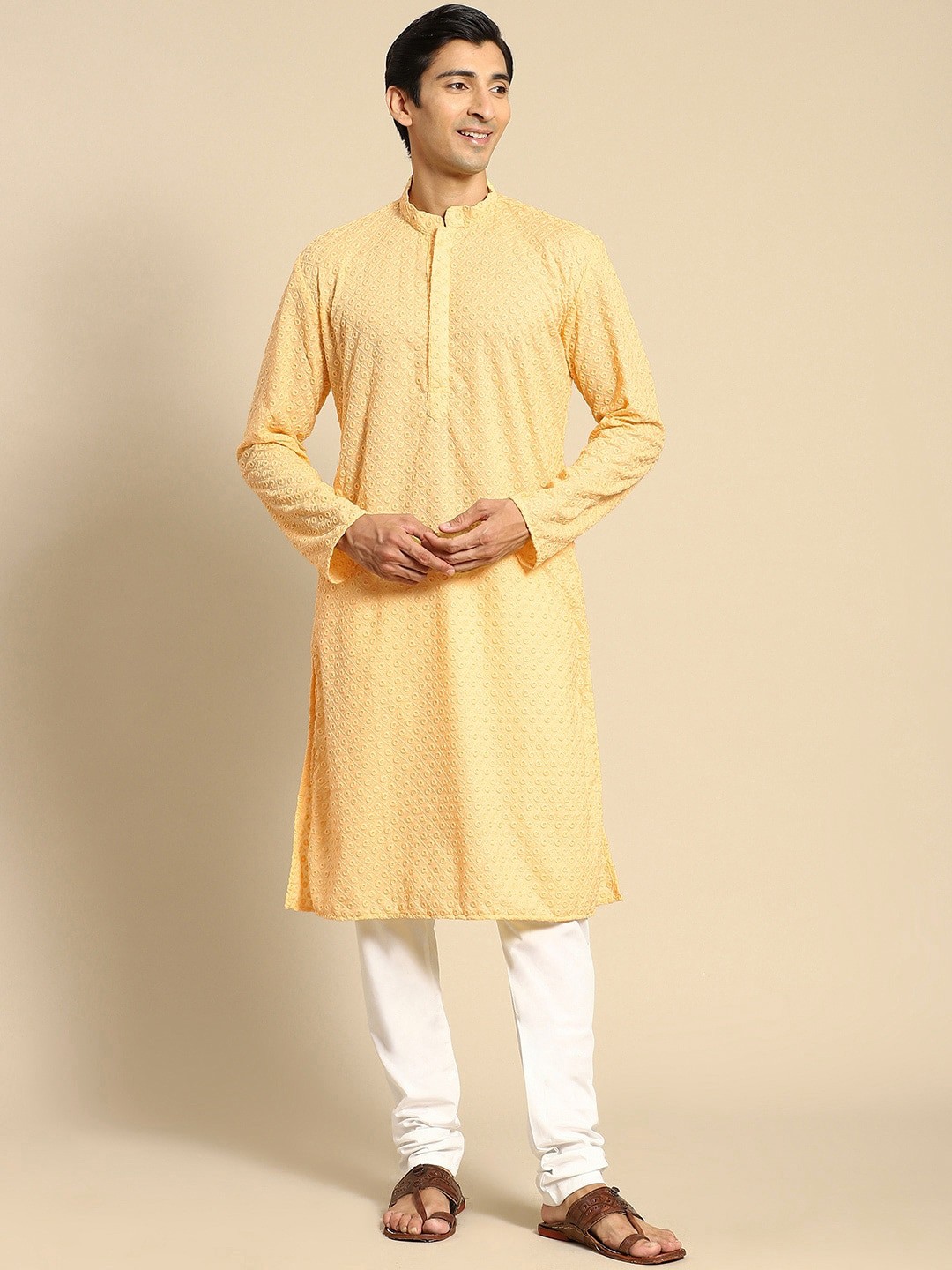 

RAJUBHAI HARGOVINDAS Ethnic Motifs Embroidered Cotton Kurta, Yellow