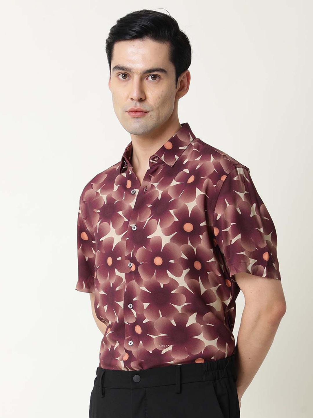 

RARE RABBIT Men Parles Slim Fit Printed Shirt, Brown