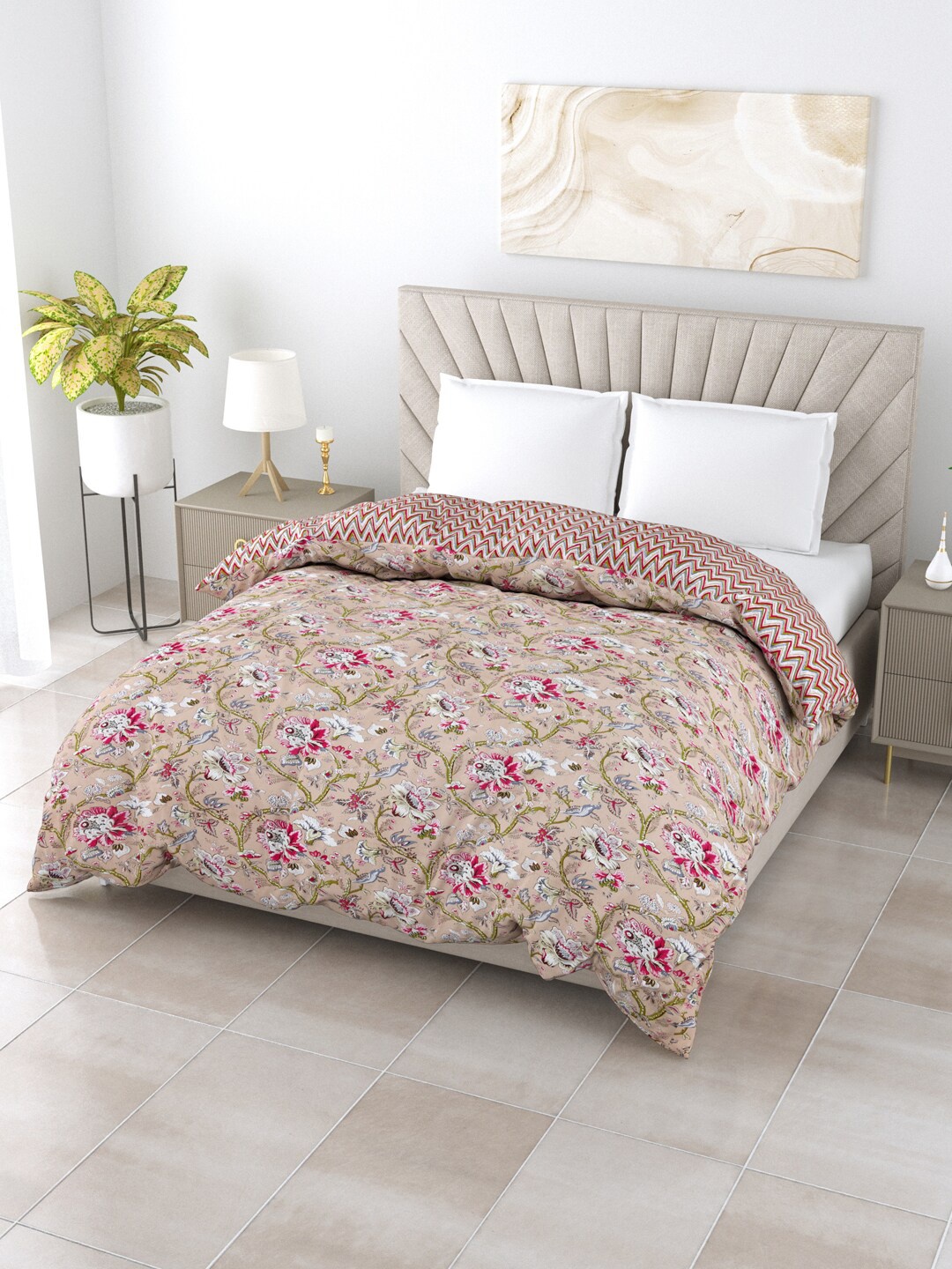 

Salona Bichona Unique Beige & Pink Floral AC Room 120 GSM Double Bed Comforter