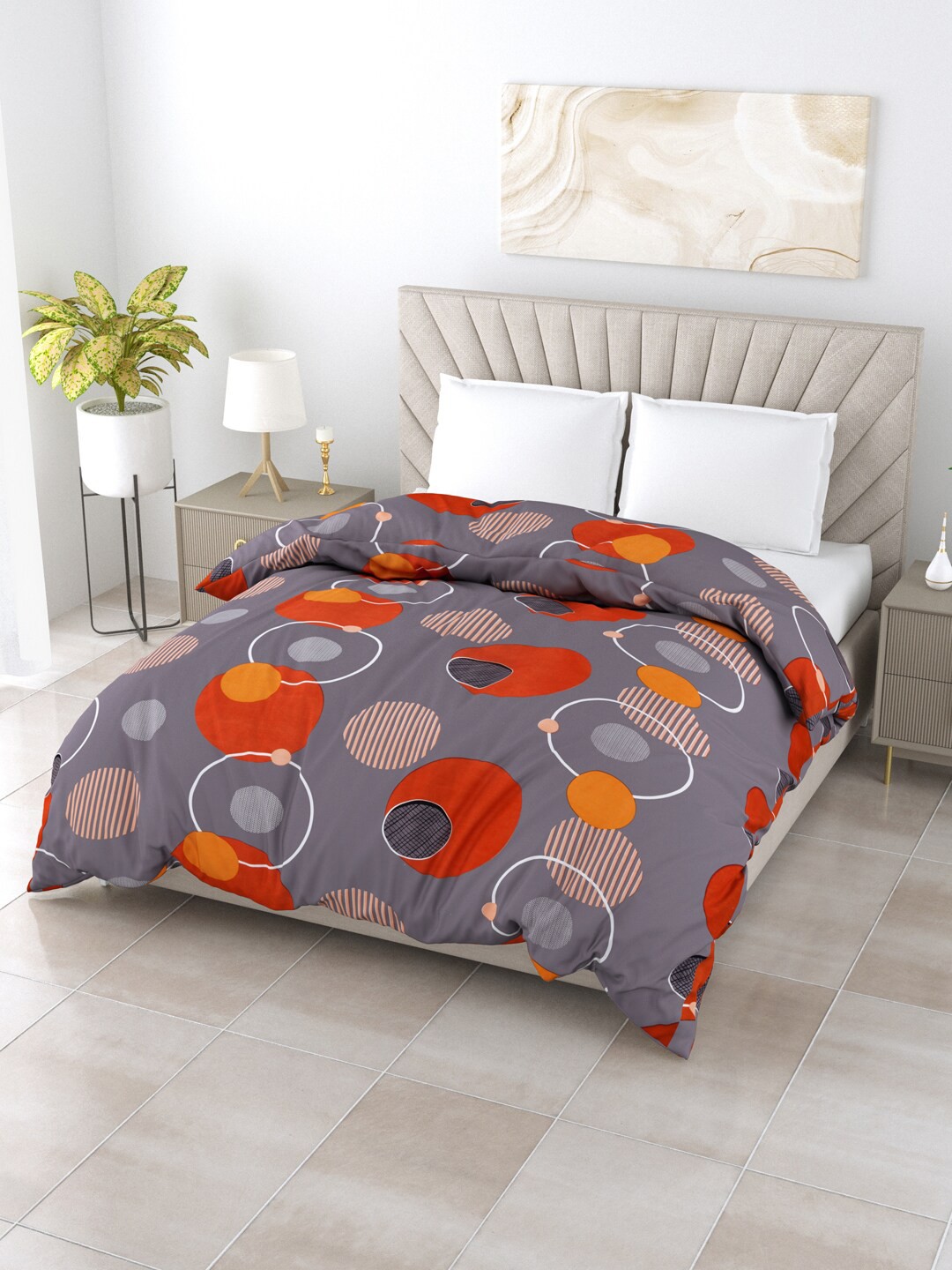 

Salona Bichona Relex Grey & Orange Geometric AC Room 110 GSM Double Bed Comforter