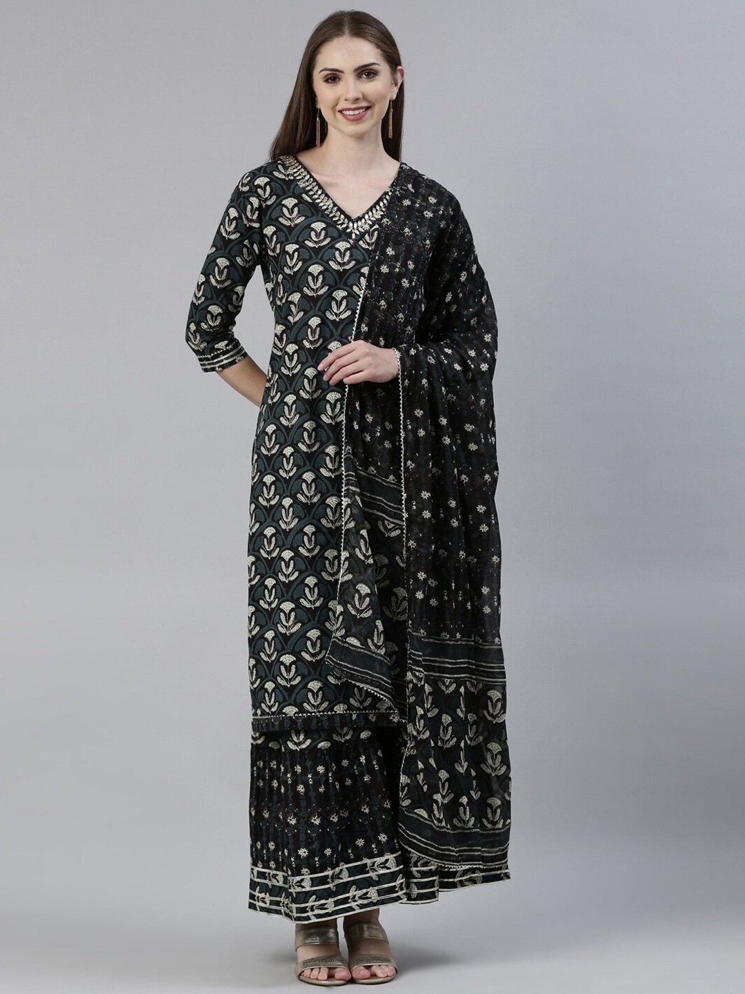

Neerus Ethnic Motifs Printed Pure Cotton Kurta With Sharara & Dupatta, Green