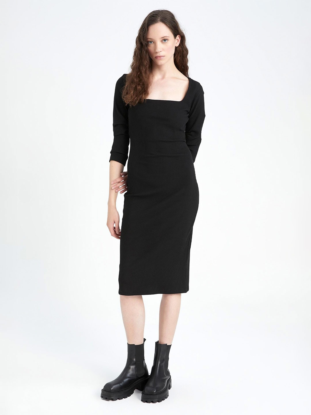 

DeFacto Square Neck Knitted Sheath Dress, Black