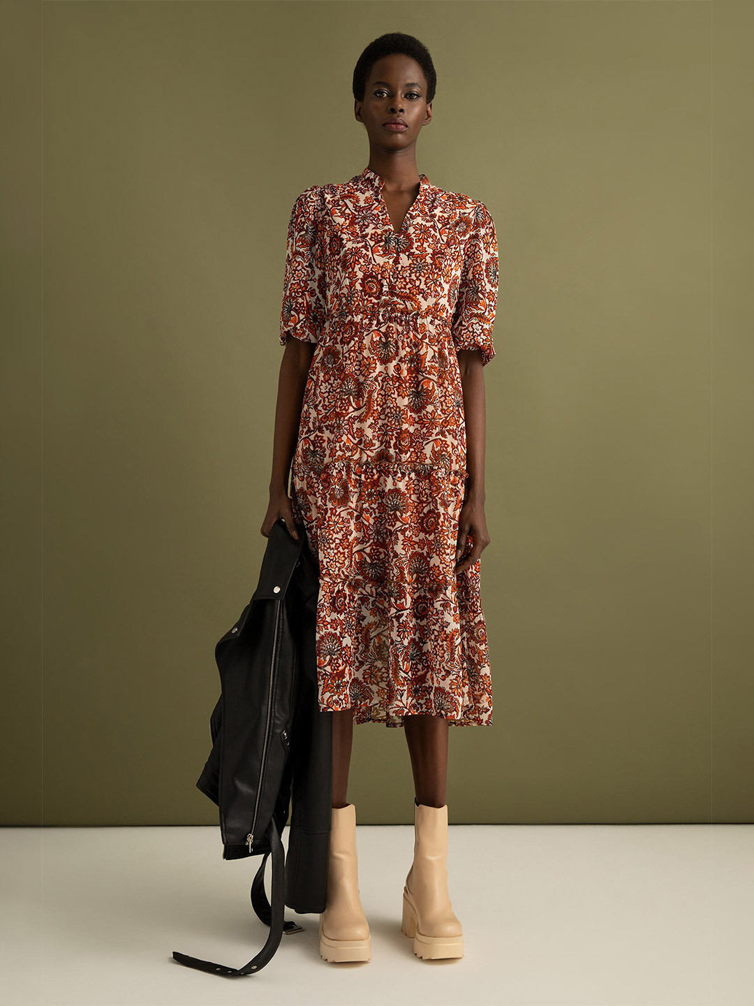 

DeFacto Ethnic Motifs Printed Midi A-Line Dress, Off white