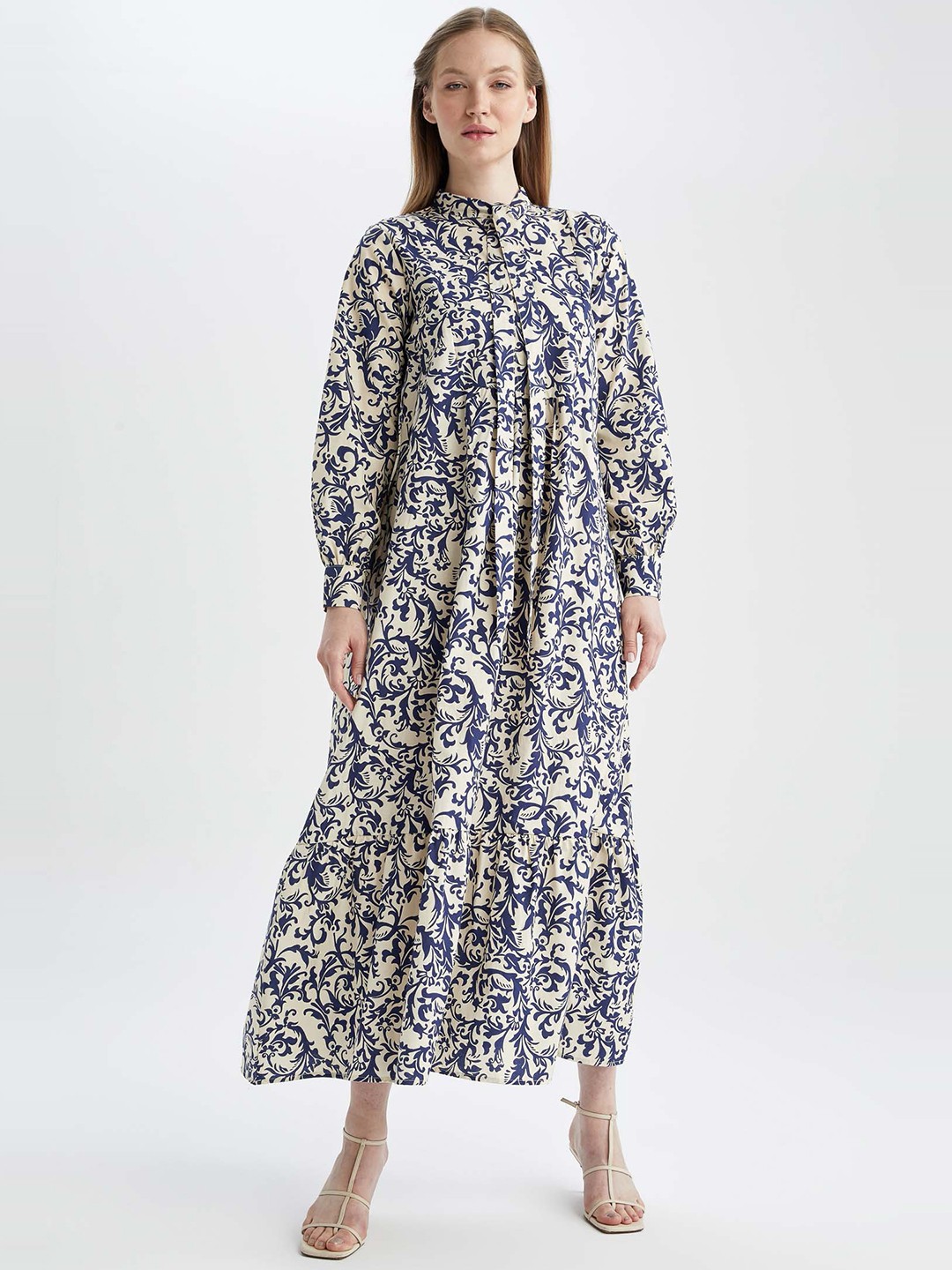 

DeFacto Tie-Up Neck Cuffed Sleeve Maxi Dress, Na