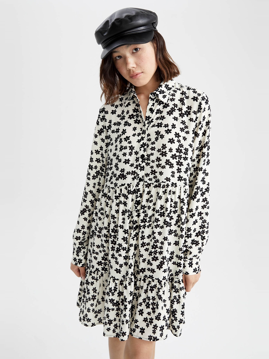 

DeFacto Shirt Collar Floral Printed Dress, White