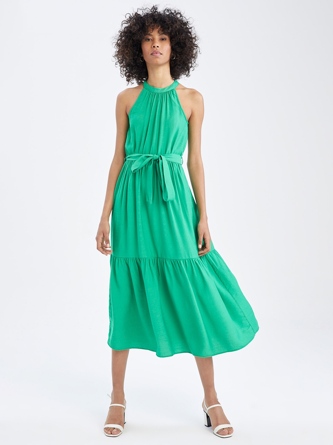 

DeFacto Halter Neck Tie-Up Detail Dress, Green