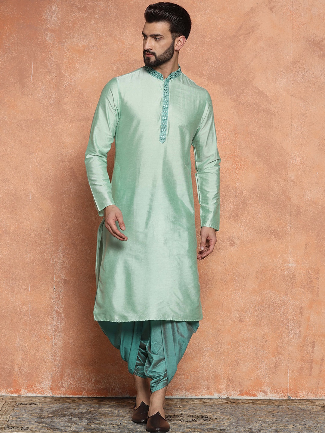 

KISAH Mandarin Collar Thread Work Pure Cotton Kurta with Dhoti Pants, Sea green