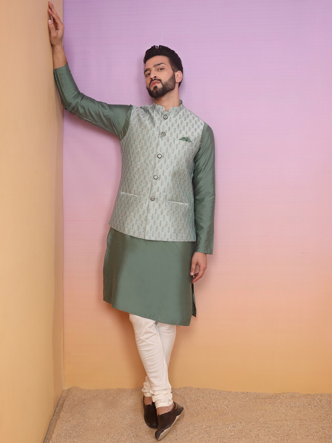 

KISAH Mandarin Collar Straight Kurta with Churidar & Nehru Jacket, Green