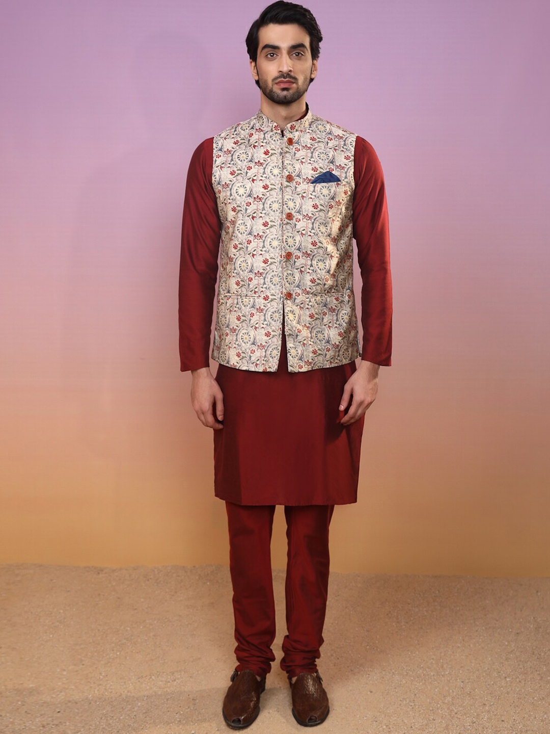 

KISAH Mandarin Collar Straight Kurta with Churidar & Kantha Print Nehru Jacket, Maroon