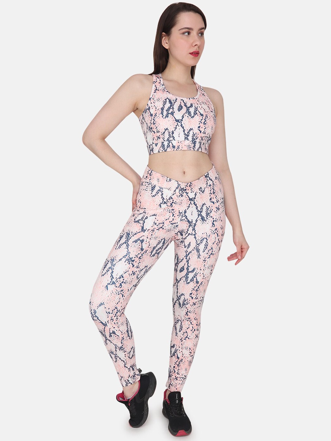 

Albion Women Printed Tracksuits, Peach
