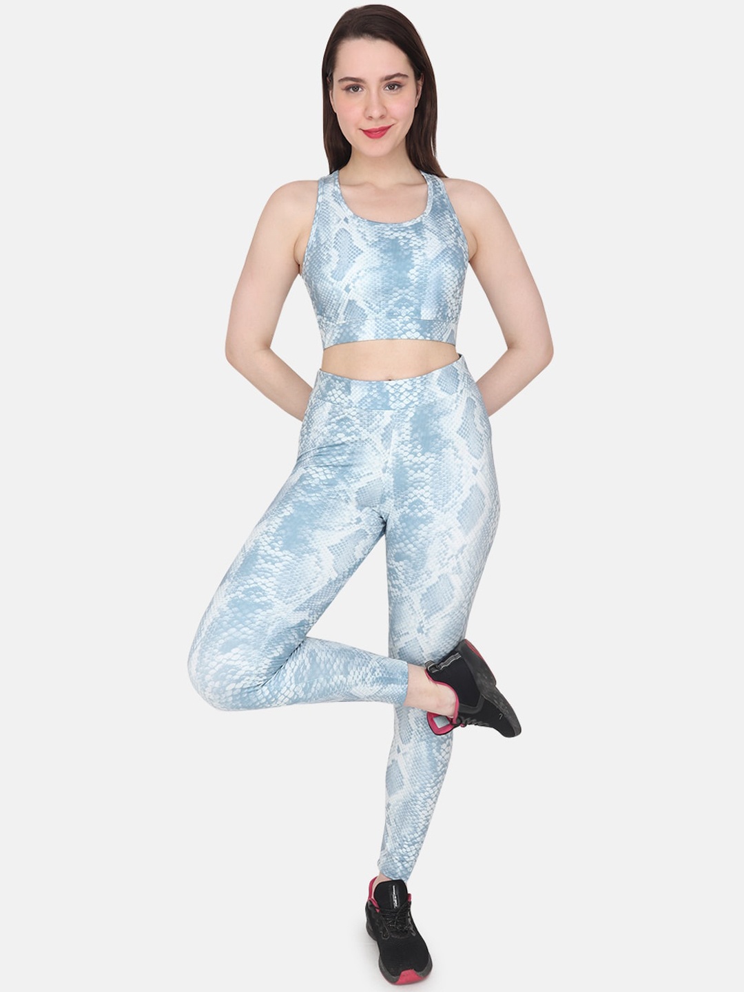

Albion Women Printed Round Neck Tracksuit, Blue