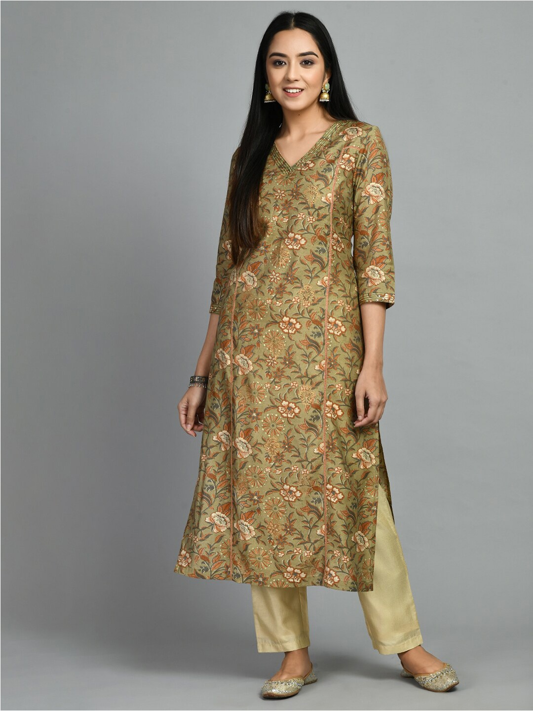 

MEESAN Floral Printed V-Neck Paneled Kurta, Olive