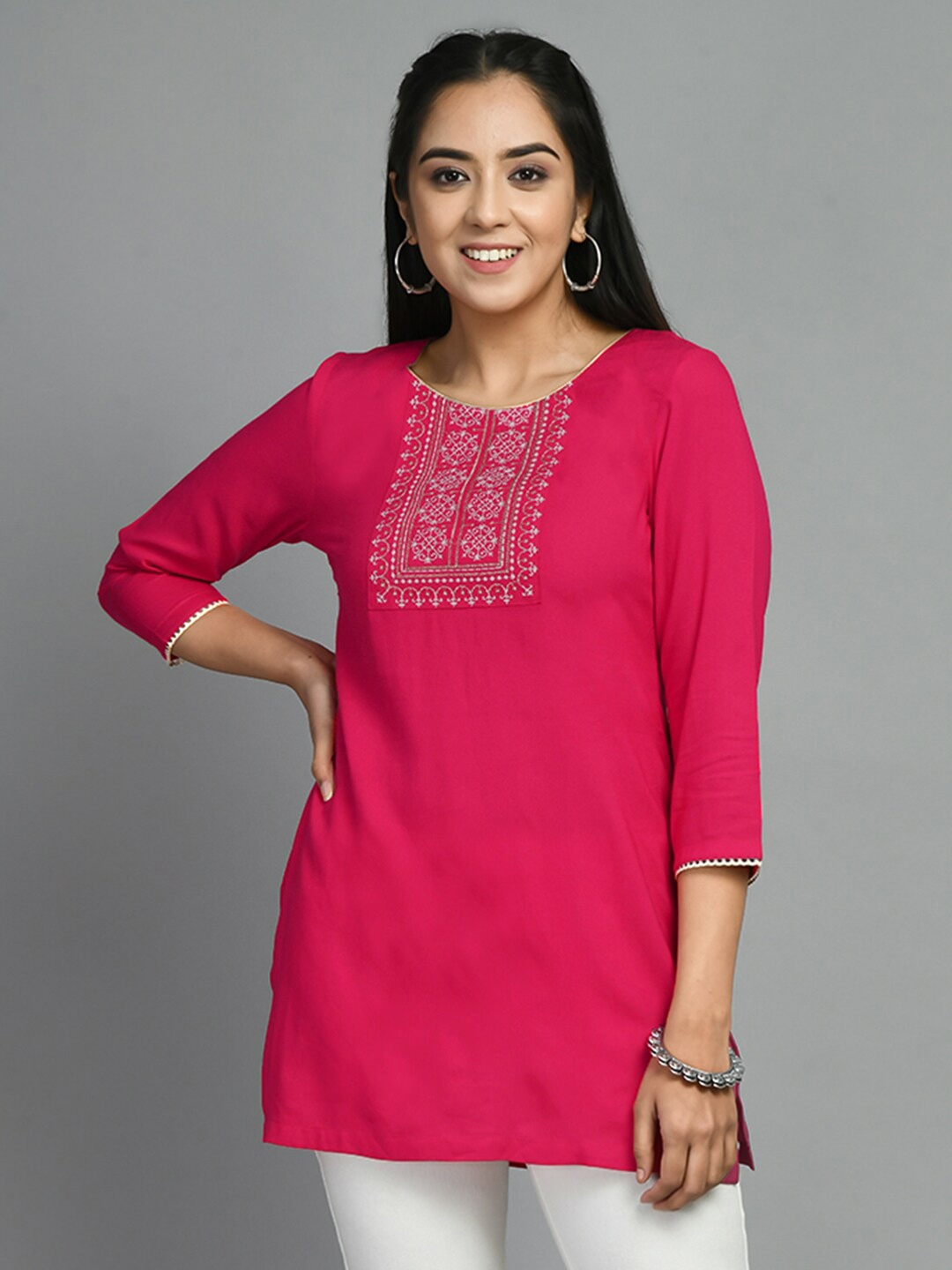 

MEESAN Ethnic Motif Embroidered Tunic, Magenta