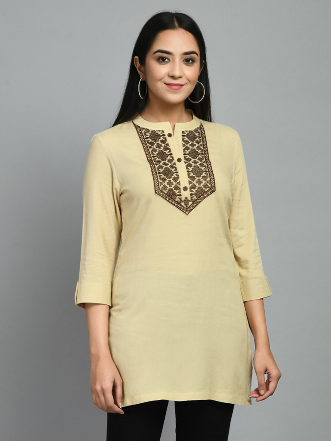 

MEESAN Embroidered Mandarin Collar Three-Quarter Sleeves Tunic, Beige