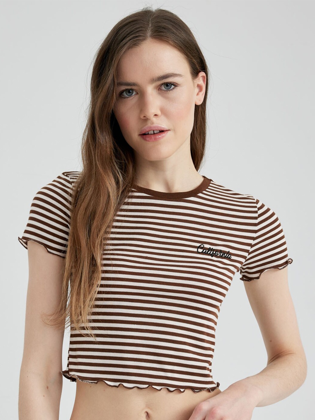 

DeFacto Stripped Round Neck Crop T-shirt, Brown
