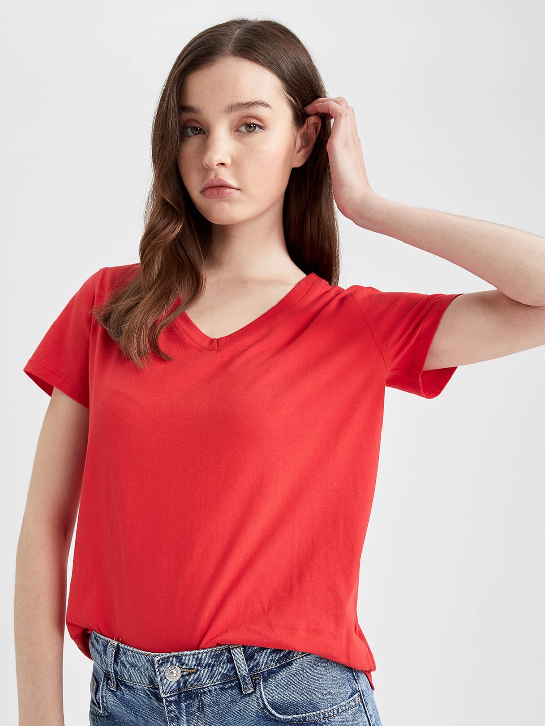 

DeFacto V-Neck Pure Cotton T-shirt, Red