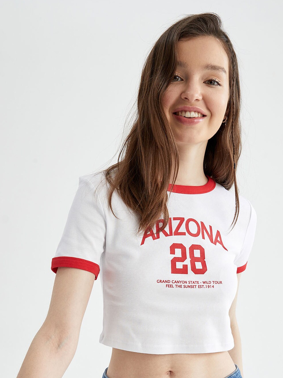 

DeFacto Typography Printed Crop Cotton T-shirt, White
