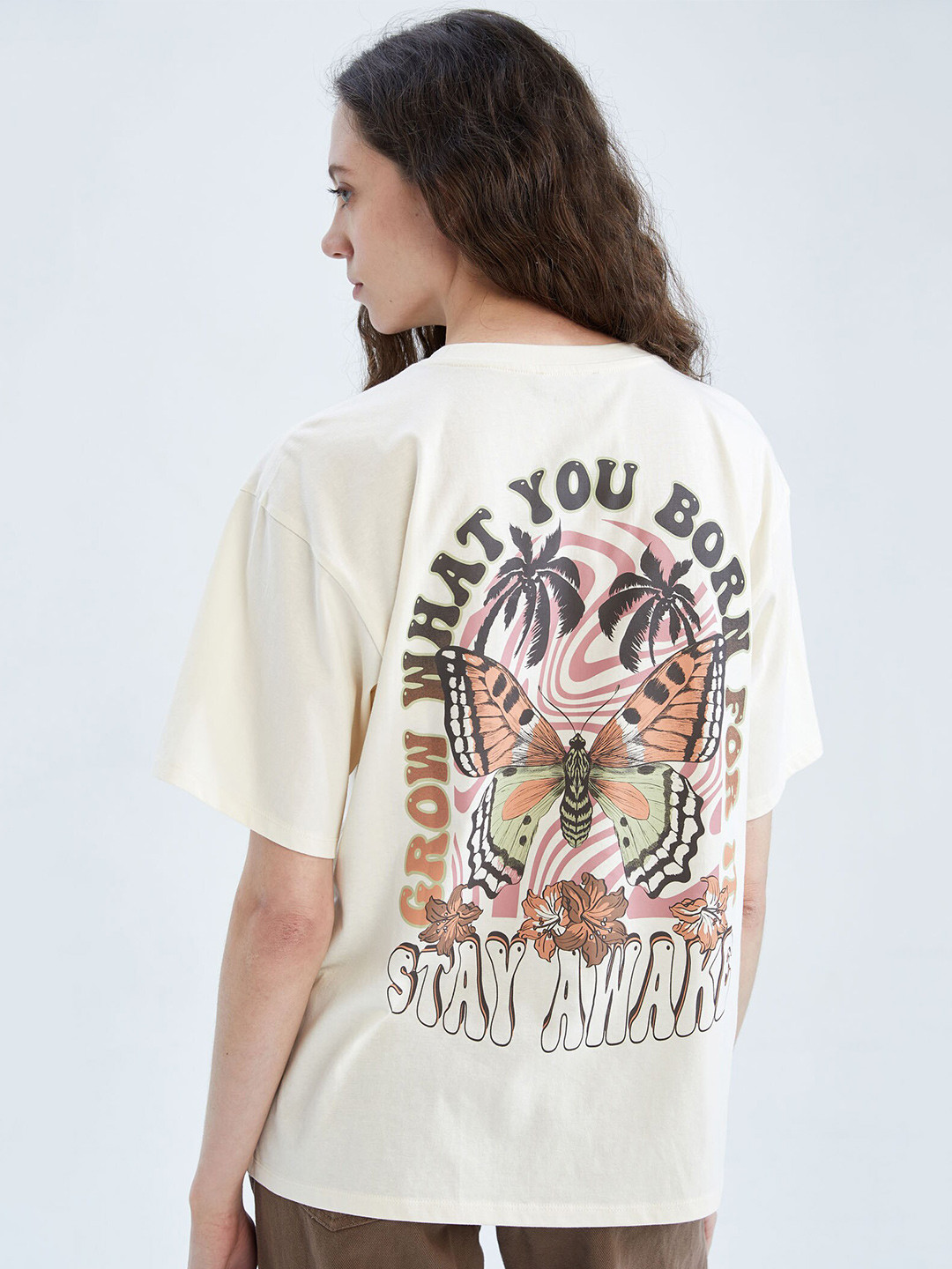 

DeFacto Graphic Printed Round Neck Pure Cotton T-shirt, Beige