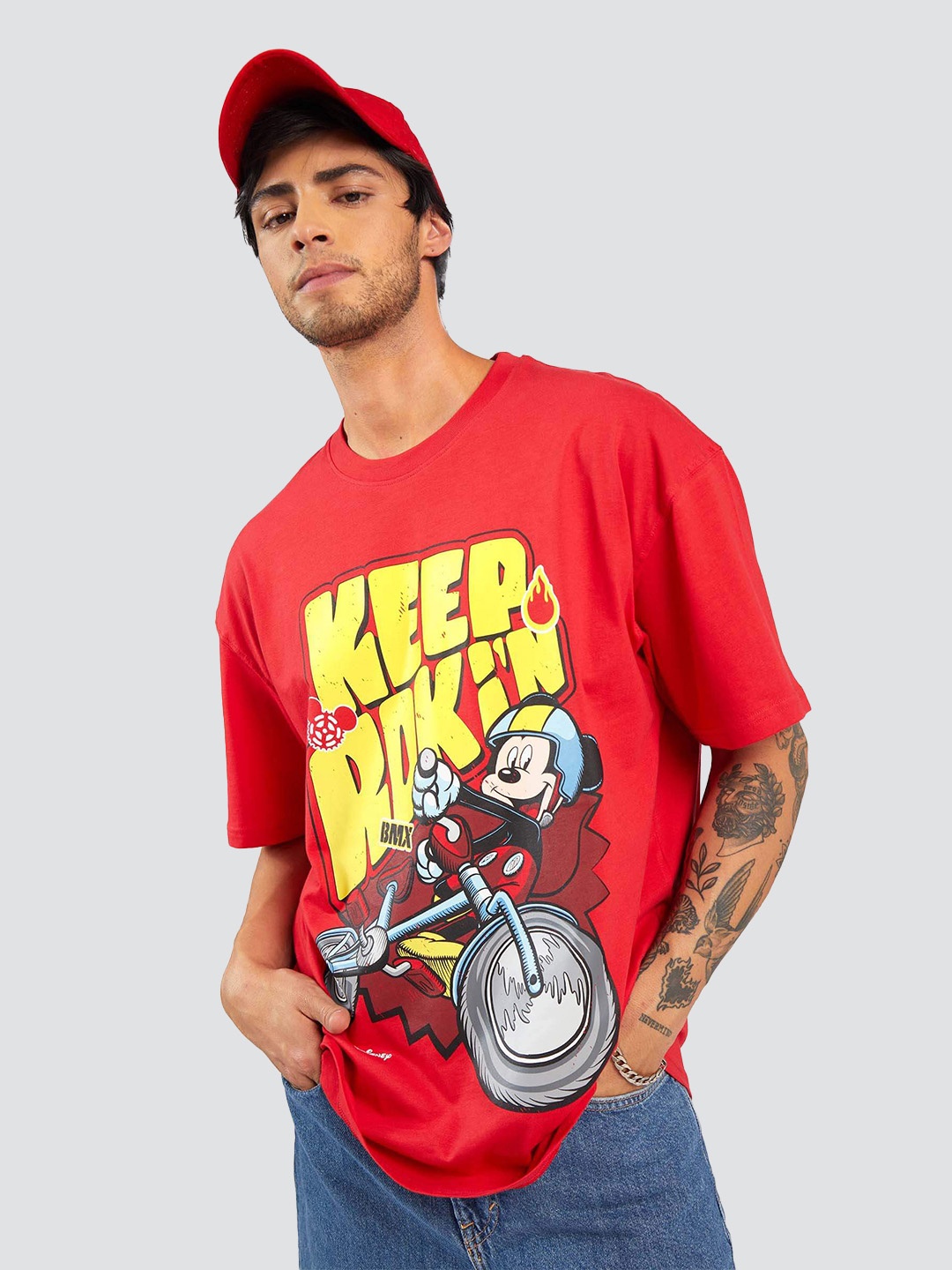 

Bonkers Corner Mickey Mouse Printed Drop-Shoulder Sleeves Loose Cotton T-shirt, Red