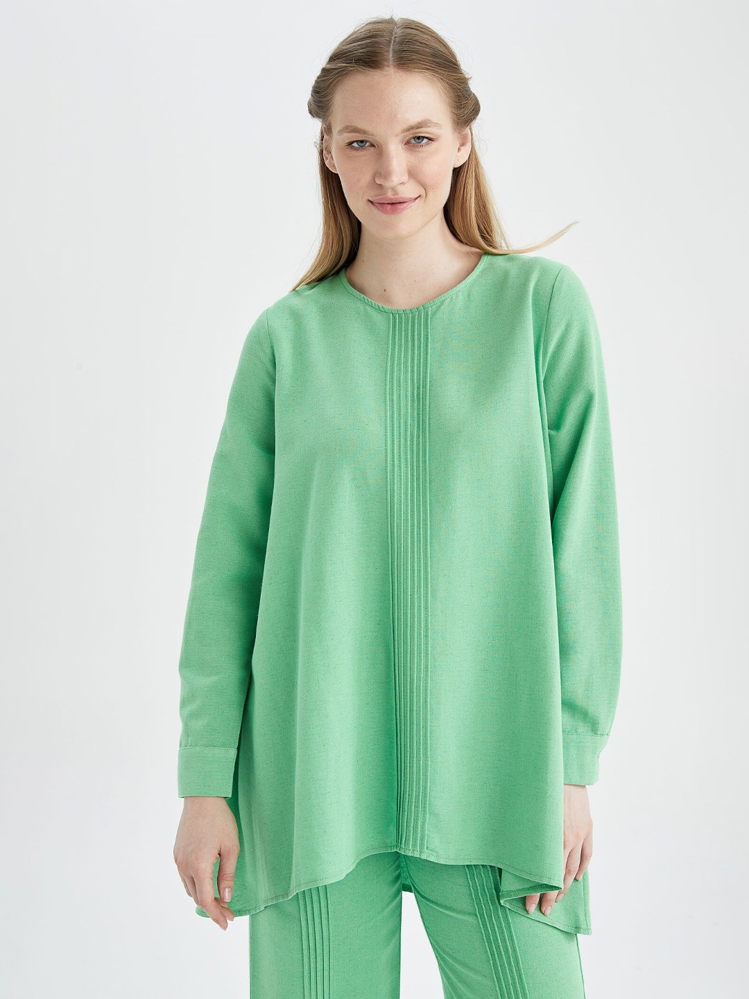 

DeFacto Round Neck Pleated Cuffed Sleeves Tunic, Green