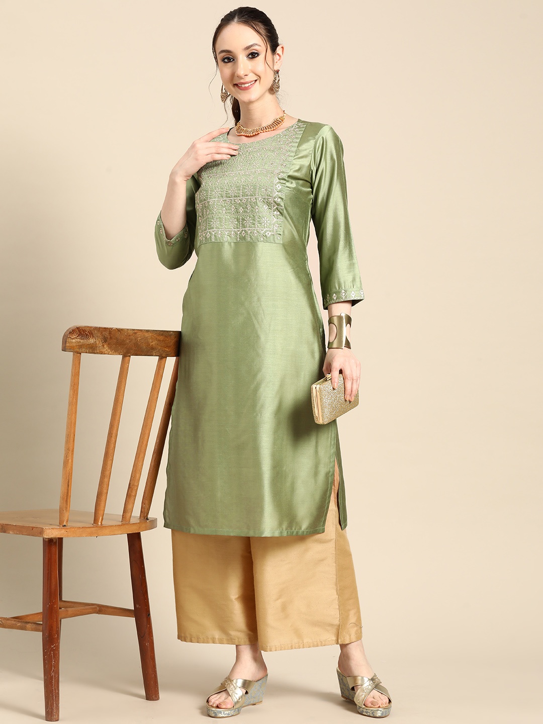 

Sangria Women Floral Embroidered Thread Work Pastels Kurta, Green