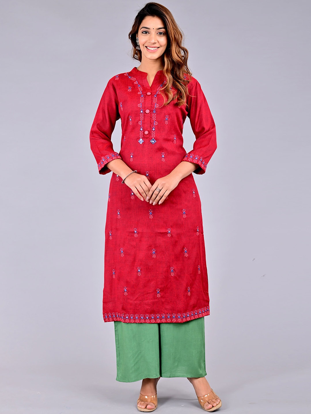 

ROOPWATI FASHION Floral Mirror Work Embroidered Kurta, Maroon