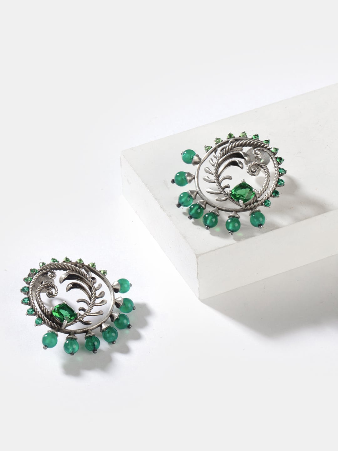 

SHAYA 925 Sterling Silver Contemporary Oxidized Studs Earrings, Green