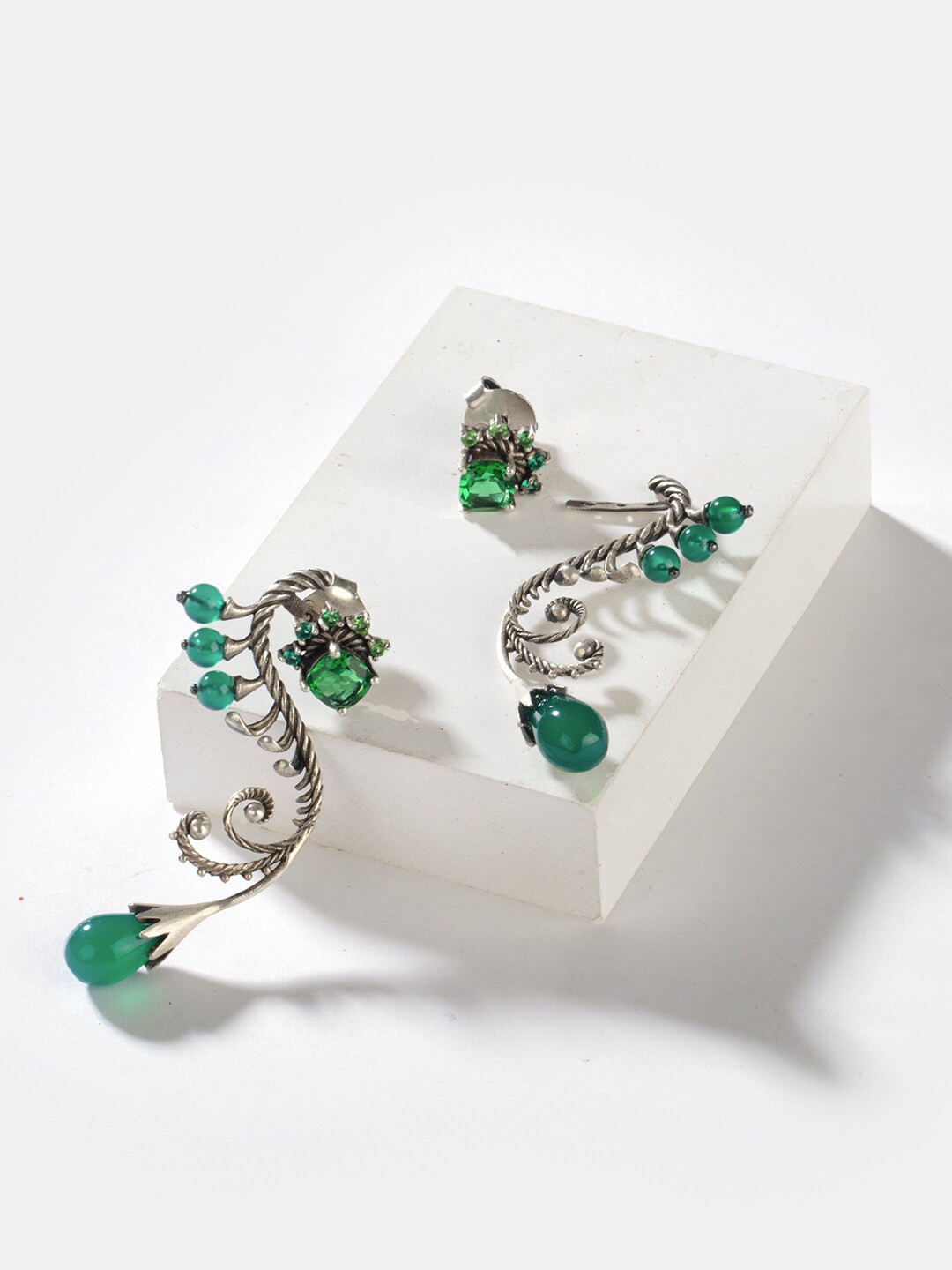 

SHAYA 925 Sterling Silver Contemporary Oxidized Drop Earrings, Green