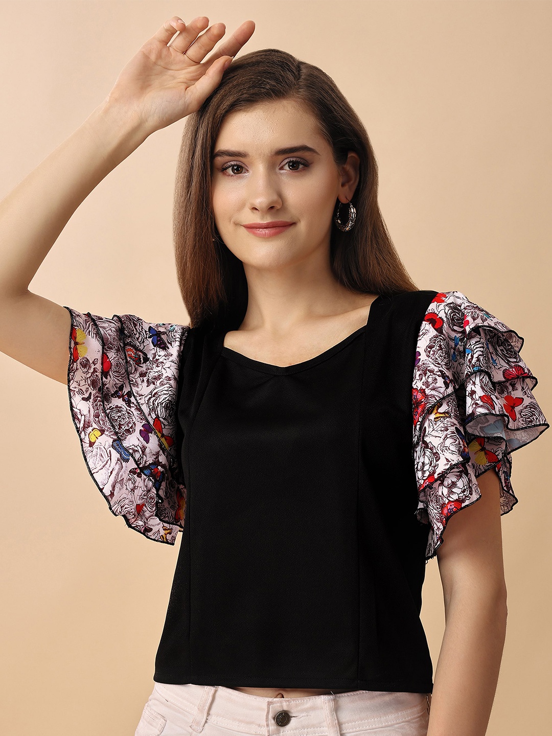 

Paralians V-Neck Flared Sleeves Top, Black