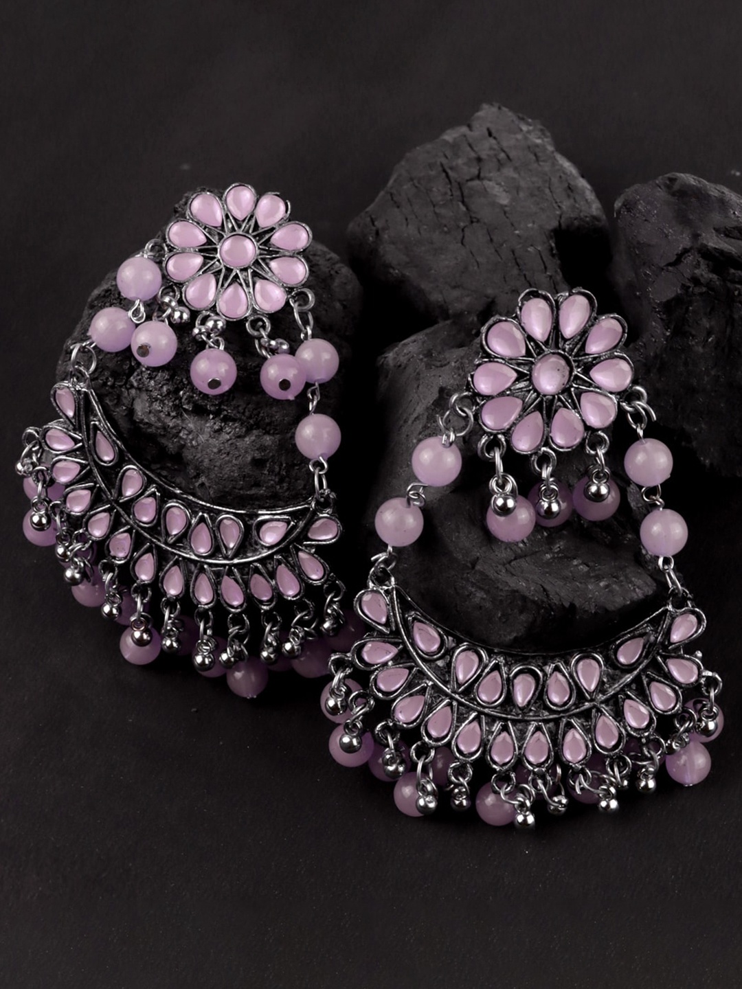 

VAGHBHATT Silver-Plated Floral Shaped Antique Chandbalis Earrings, Pink