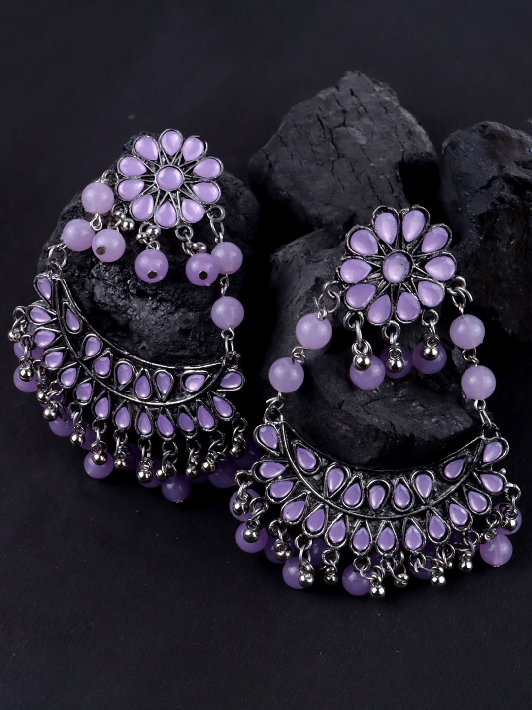 

VAGHBHATT Silver-Plated Stone-Studded & Beaded Teardrop Shaped Chandbalis Earrings, Purple