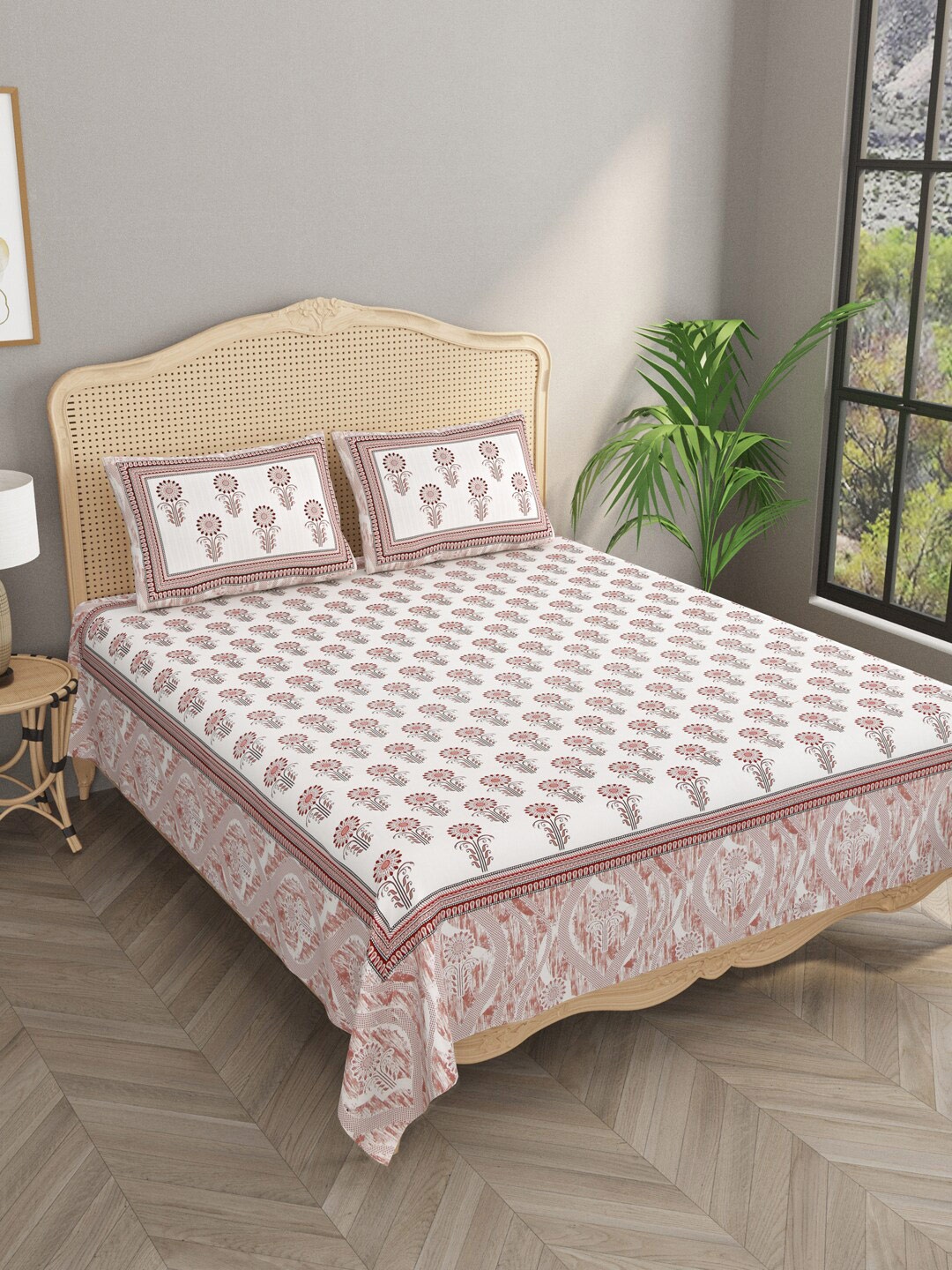 

Gulaab Jaipur White & Pink Floral 330 TC Cotton King Bedsheet & 2 Pillow Covers