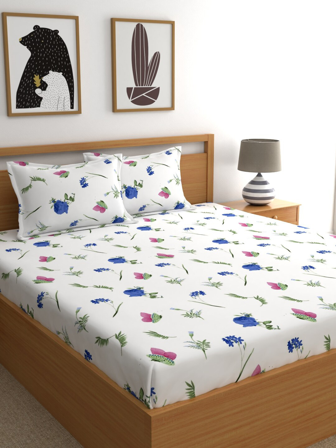 

Home Ecstasy White & Pink Floral 140 TC Pure Cotton Queen Bedsheet & 2 Pillow Covers
