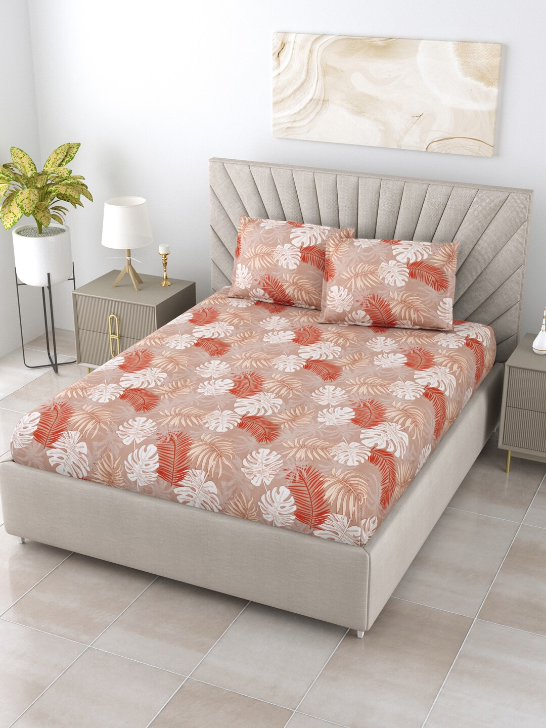 

Salona Bichona Impression Brown & Beige 144 TC Queen Bedsheet With 2 Pillow Covers