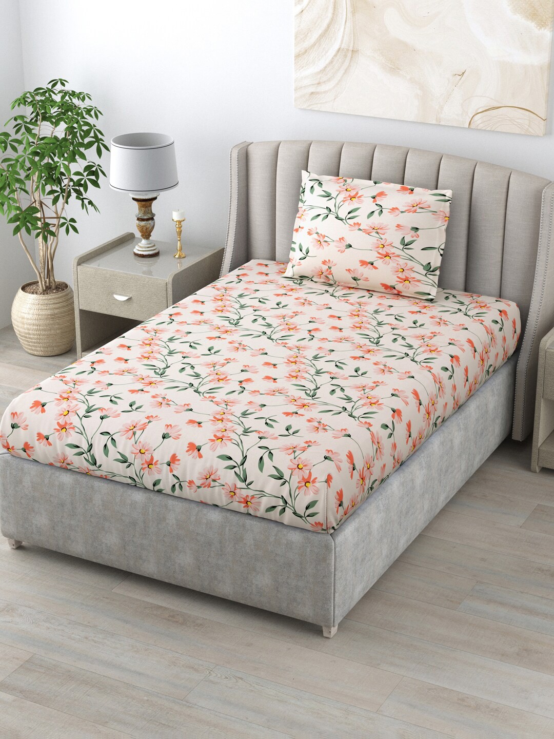 

Salona Bichona Impression Green Floral Cotton 144 TC Single Bedsheet With 1 Pillow Cover, Peach