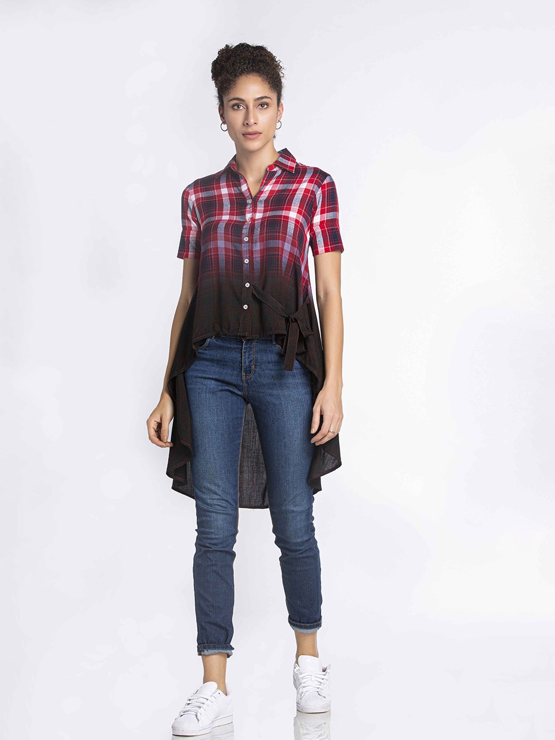 

MKOAL Red & Navy Blue Top