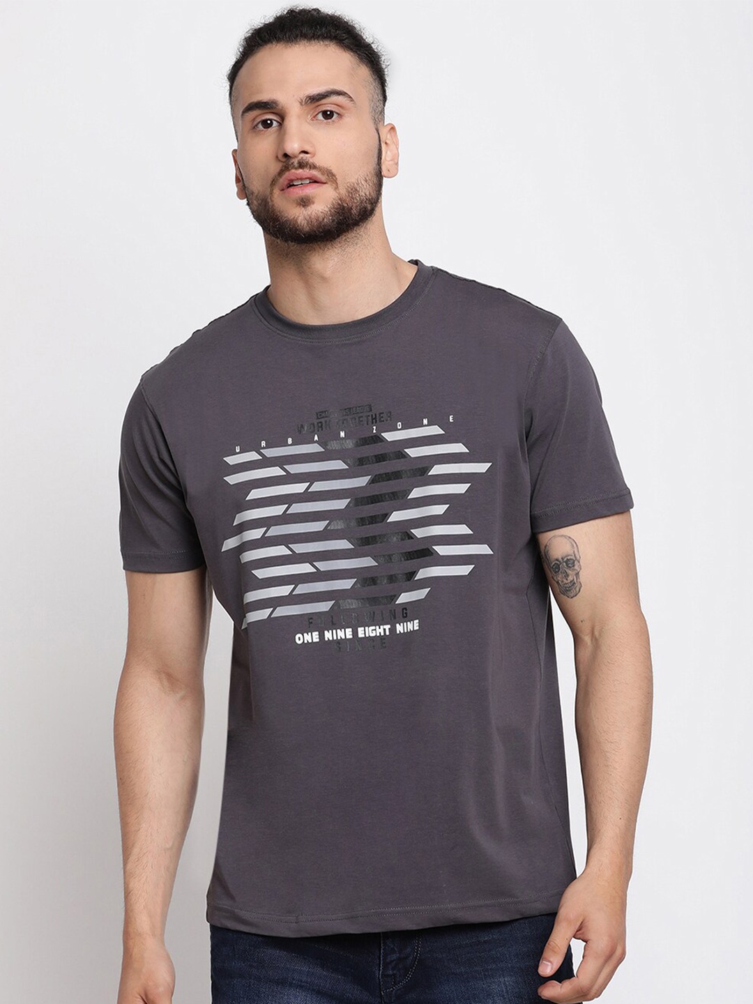 

Cantabil Graphic Printed Cotton T-shirt, Grey