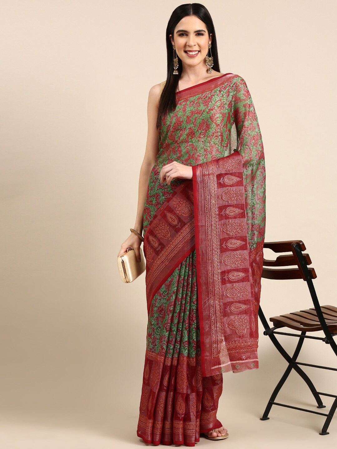 

Anouk Floral Printed Pure Chiffon Saree, Maroon