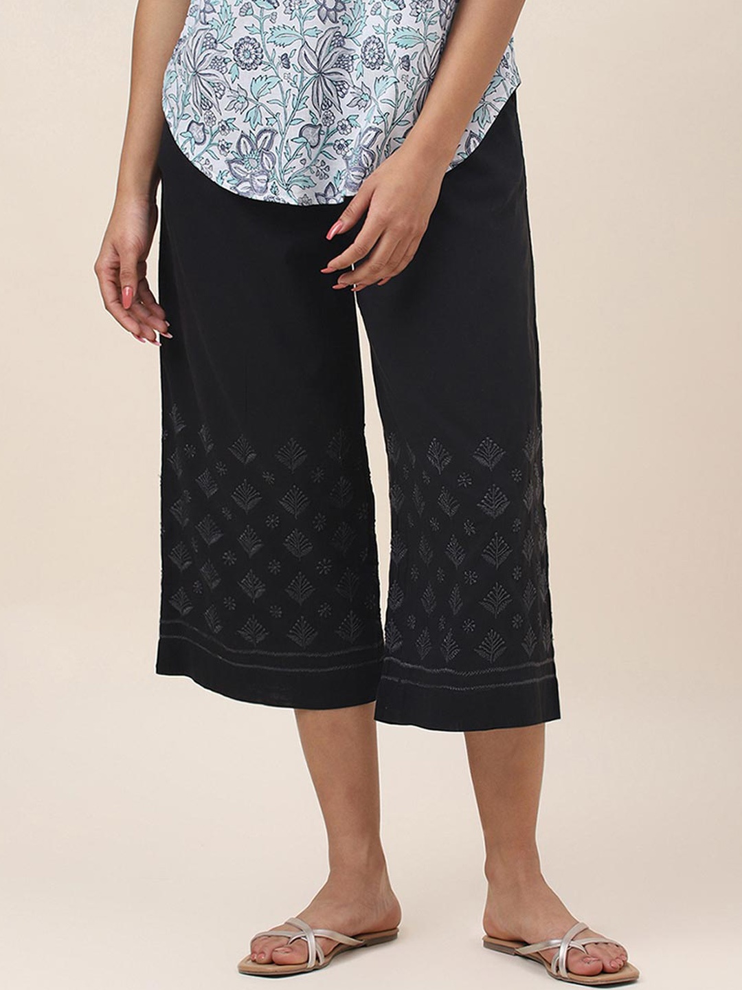 

Fabindia Women Mid-Rise Comfort Embroidered Chikankari Plain Cotton Culottes Trousers, Black