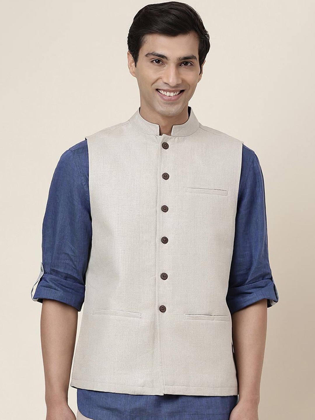 

Fabindia Men solid Linen Nehru Jacket, Beige