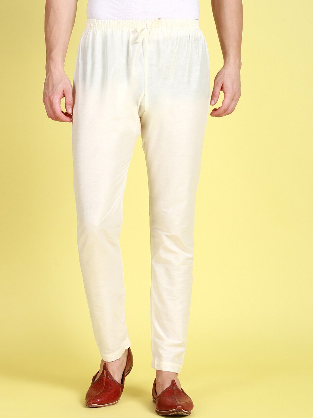 

Sanwara Men Elasticated Pyjamas, Off white
