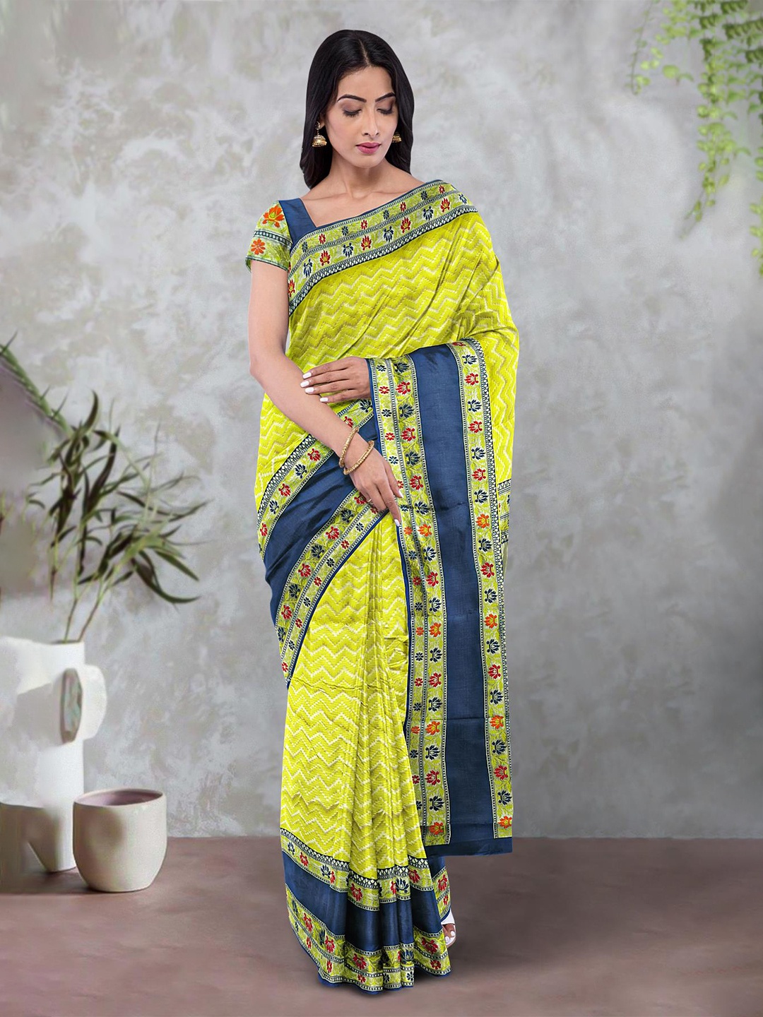 

Kalamandir Striped Zari Saree, Olive