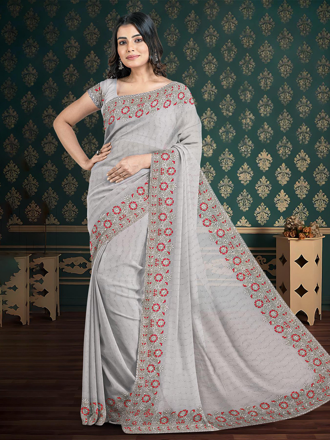 

Kalamandir Floral Embroidered Heavy Work Saree, Lavender