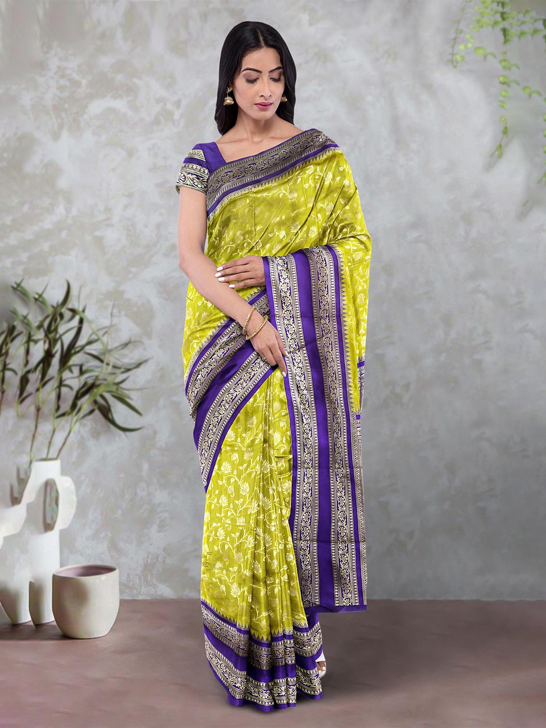 

Kalamandir Floral Woven Design Zari Saree, Olive