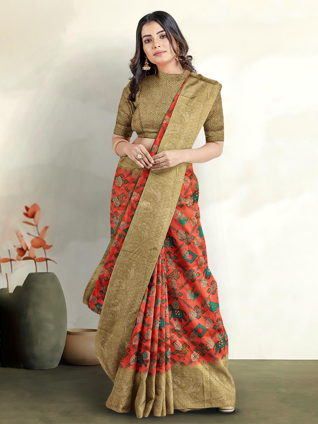 

Kalamandir Ethnic Motifs Woven Design Zari Saree, Red